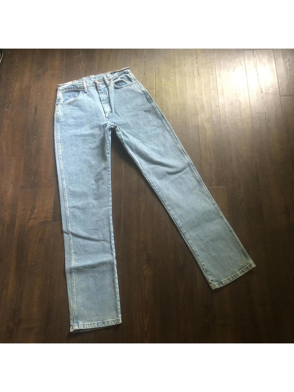 Wrangler Women's Blue Jeans - Picture 3 of 7